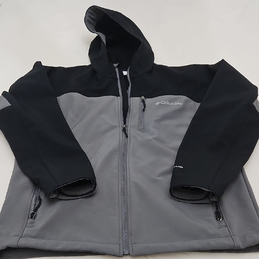 Columbia Two-Tone Black and Gray Hooded Jacket